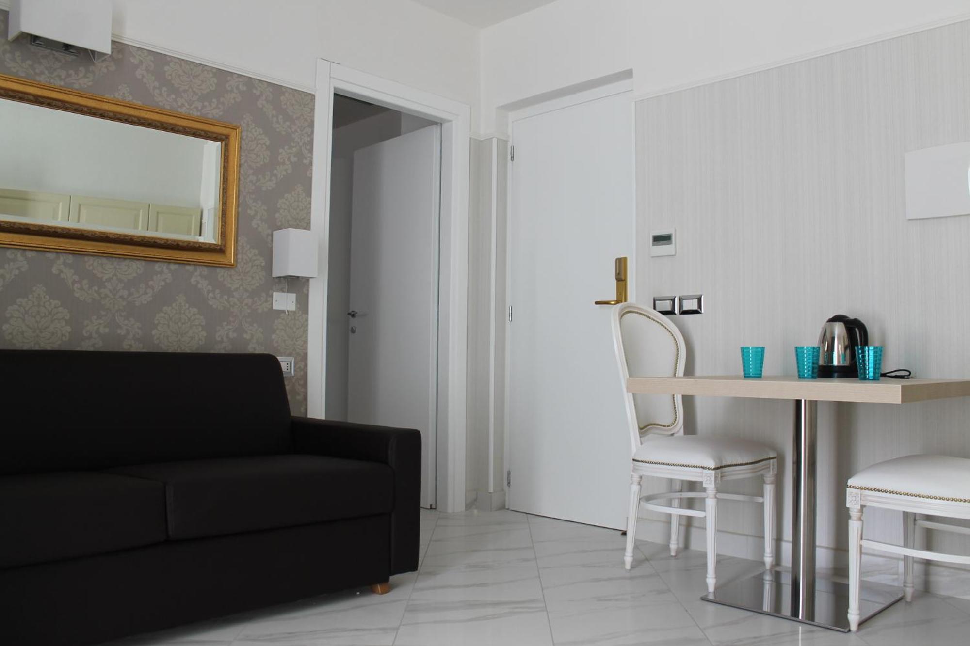 Hotel Residence Villa Del Mare Rimini Exterior photo